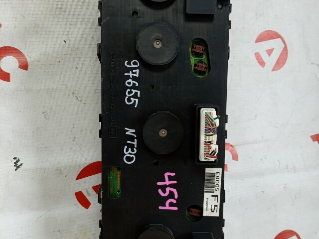 Щиток приборов NISSAN X-Trail 