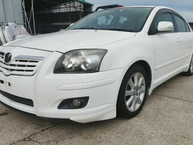 Накладка TOYOTA Avensis 