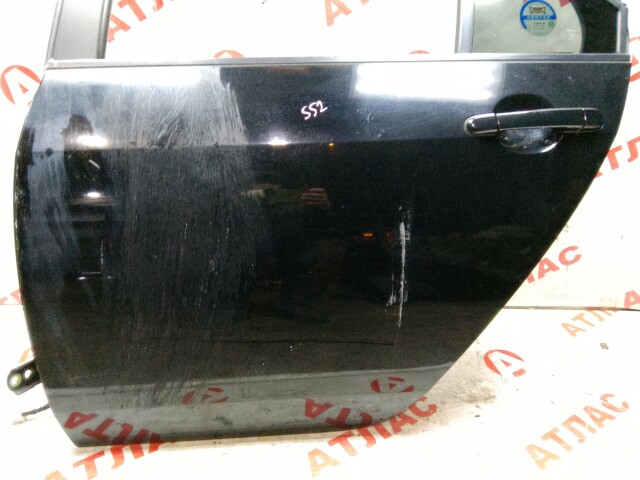 Дверь NISSAN Primera 