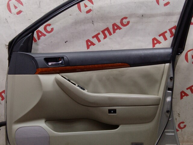 Дверь TOYOTA Avensis 