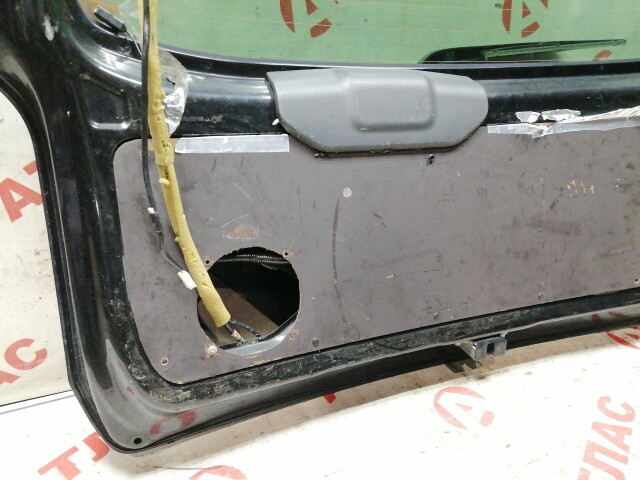 Дверь багажника TOYOTA Probox 