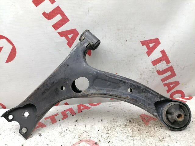 Рычаг TOYOTA Avensis 