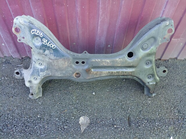 Балка поперечная TOYOTA Corona Premio 