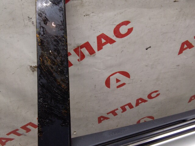 Дверь TOYOTA Avensis 