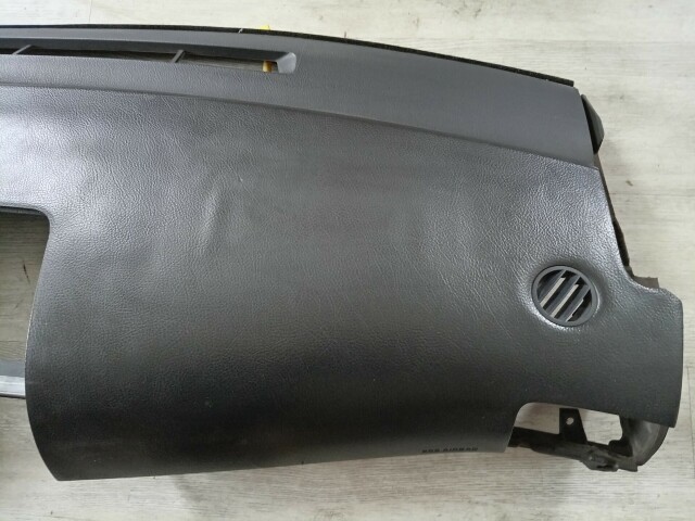 Торпедо TOYOTA Avensis 