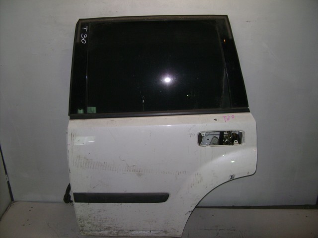 Дверь NISSAN X-Trail 
