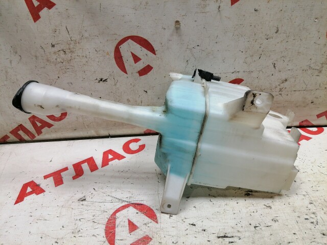 Бачок омывателя TOYOTA Camry 