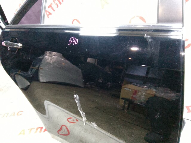 Дверь TOYOTA Camry 