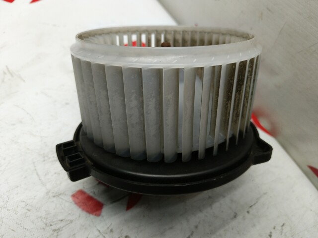 Моторчик печки TOYOTA Corolla Fielder 