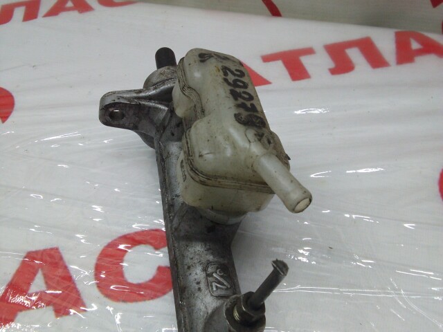 Главный тормозной цилиндр TOYOTA Isis 