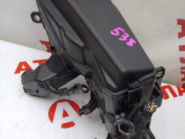 Блок предохранителей TOYOTA Camry 2AR-FXE