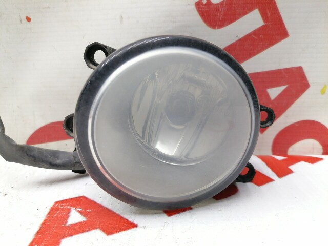 Туманка TOYOTA Camry 