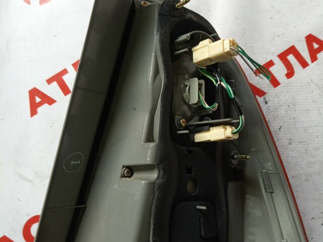 Стоп TOYOTA Corolla Fielder 