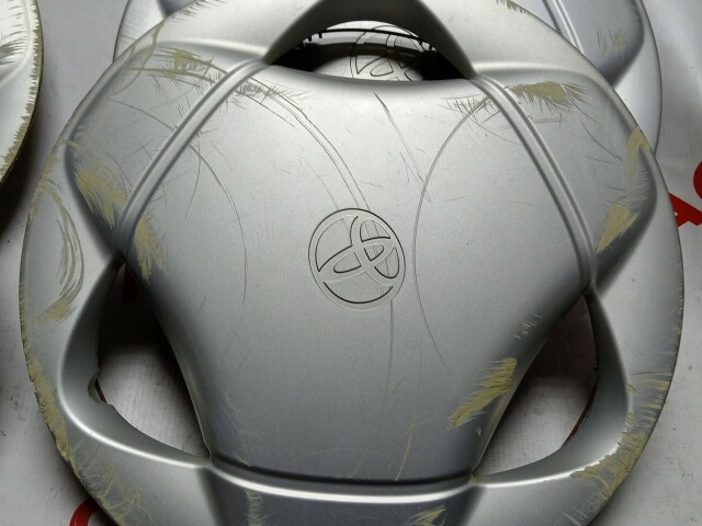 Колпак на колесо TOYOTA - 