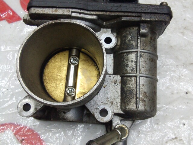 Дроссельная заслонка RENAULT Duster H4M