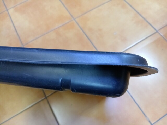 Коврик в багажник TOYOTA Vitz 