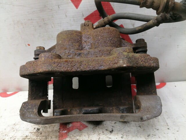 Суппорт NISSAN X-Trail 