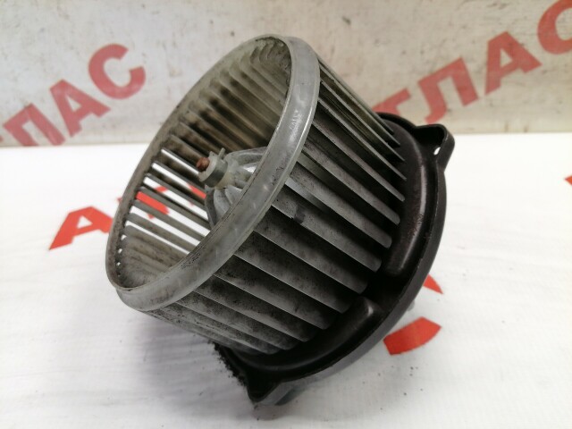 Моторчик печки TOYOTA Avensis 