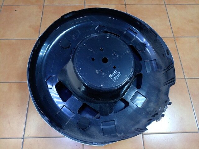 Колпак запасного колеса SUZUKI Escudo 