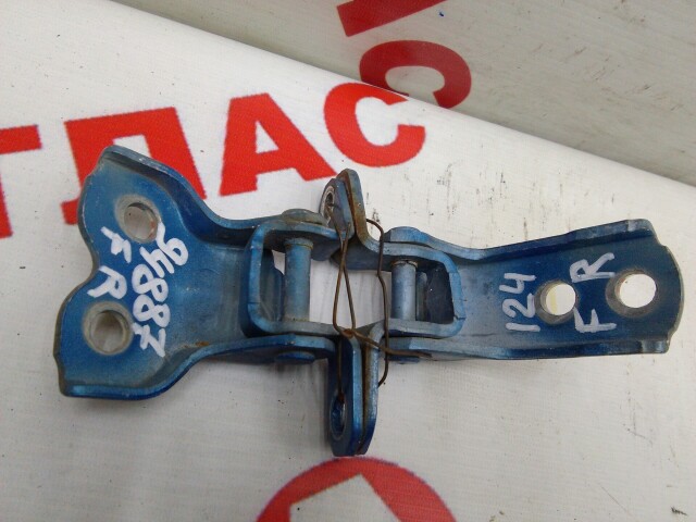 Кронштейны двери TOYOTA Corolla Runx 