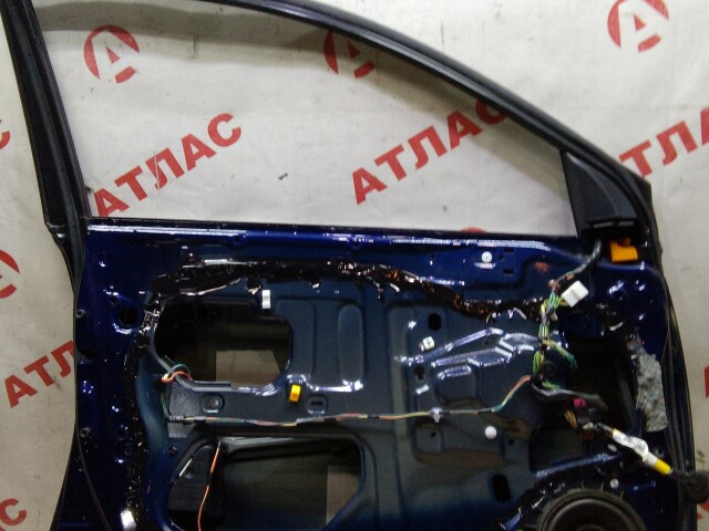 Дверь TOYOTA Avensis 