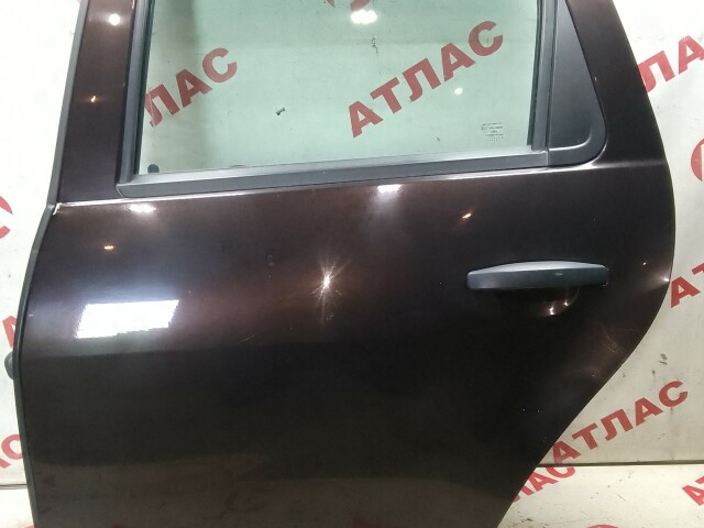 Дверь RENAULT Duster 