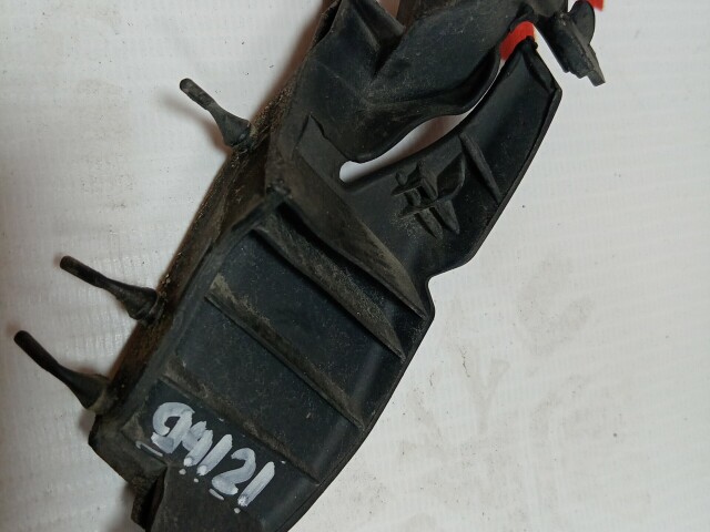 Уголок жабо HONDA Stream 