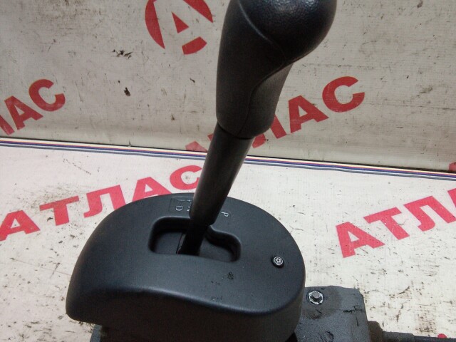 Рычаг КПП RENAULT Sandero Stepway 