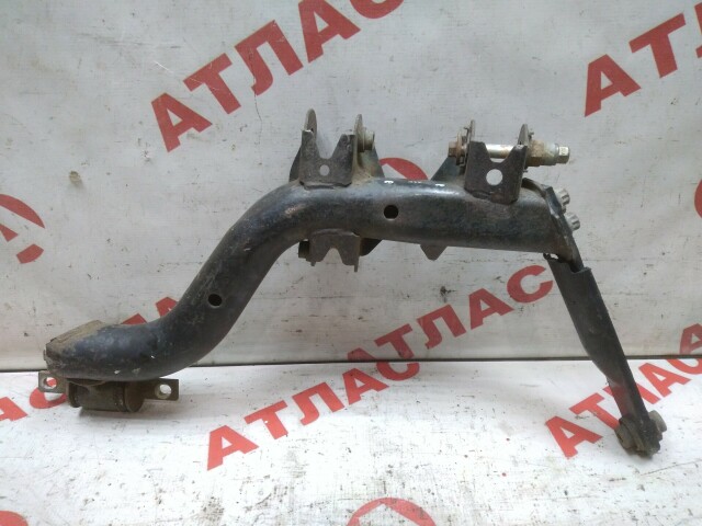 Рычаг HONDA Stream 