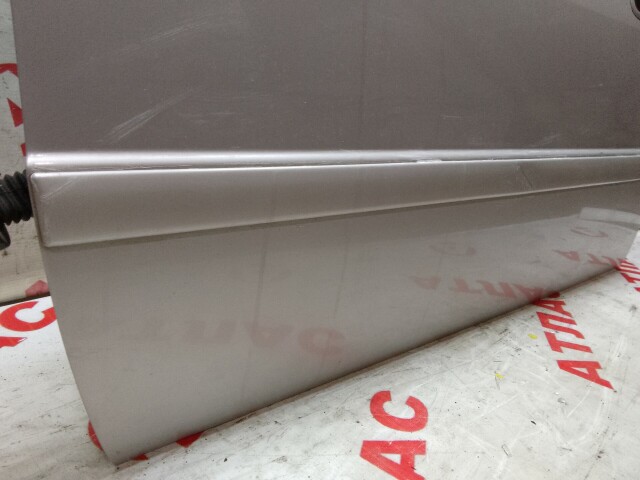 Дверь TOYOTA Corolla 