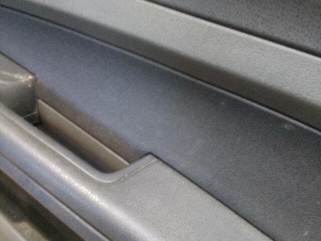 Обшивка двери FORD Focus II 