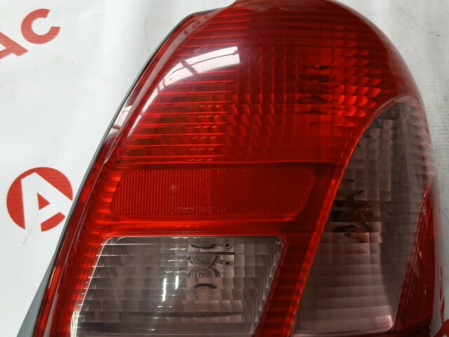 Стоп TOYOTA Platz 