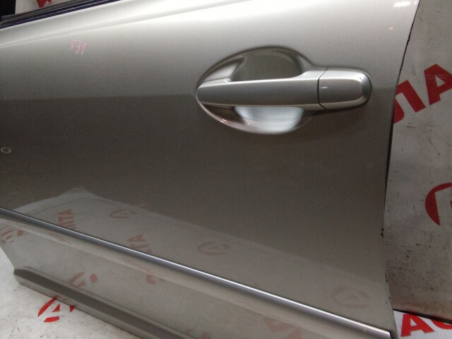 Дверь TOYOTA Avensis 