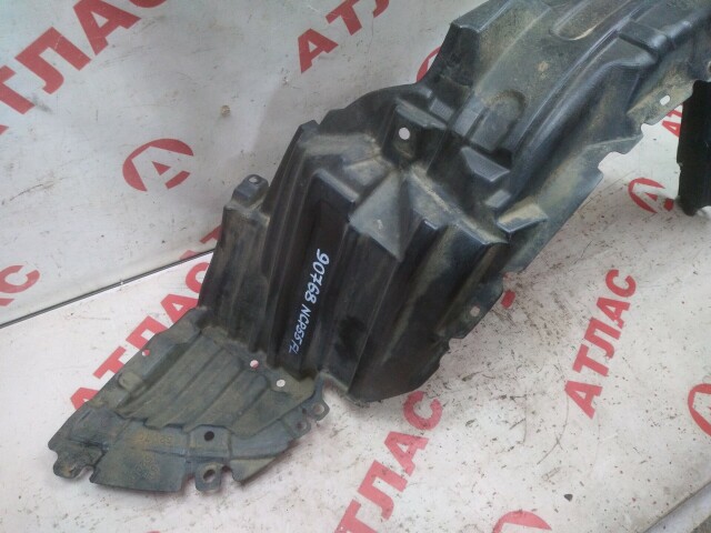 Подкрылок TOYOTA Succeed 