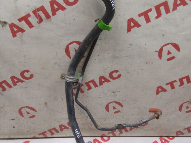 Горловина бензобака TOYOTA Corolla Runx 