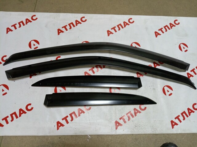 Ветровик HONDA Accord 