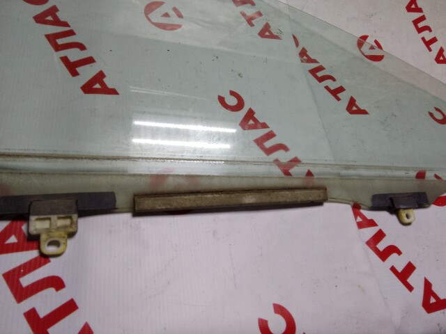 Стекло TOYOTA Corolla 