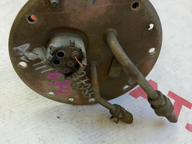 Бензонасос TOYOTA Corolla Spacio 