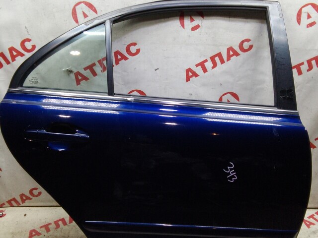 Дверь TOYOTA Avensis 