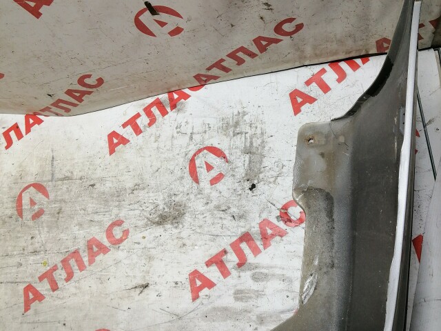 Бампер задний NISSAN Sunny 