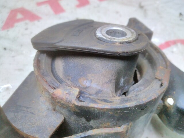 Подушка ДВС HONDA Stream D17A
