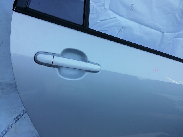 Дверь TOYOTA Corolla Fielder 