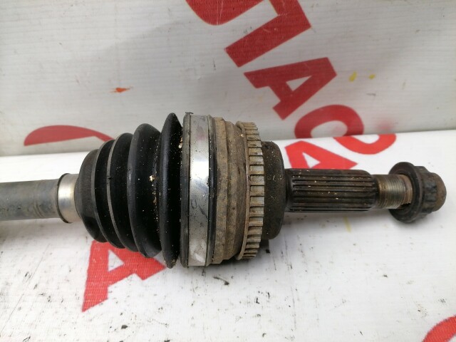 Привод короткий TOYOTA Corolla Fielder 