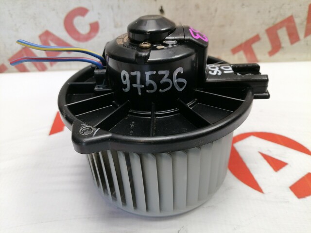 Моторчик печки TOYOTA Vitz 