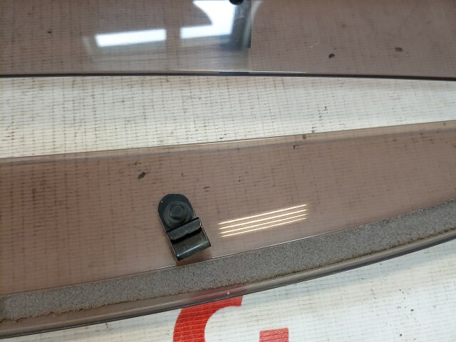 Ветровик TOYOTA Platz 