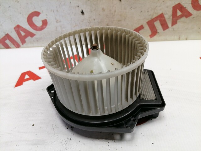 Моторчик печки NISSAN Wingroad 