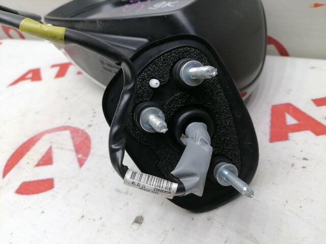 Зеркало TOYOTA Avensis 