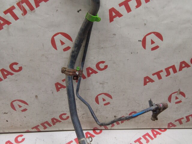 Горловина бензобака TOYOTA Corolla 