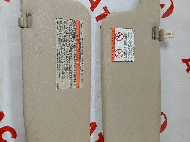 Козырёк TOYOTA Corolla Runx 