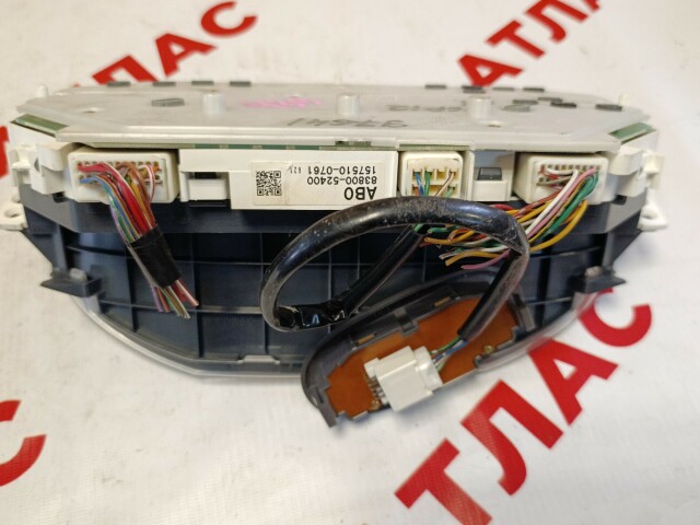 Щиток приборов TOYOTA Platz 